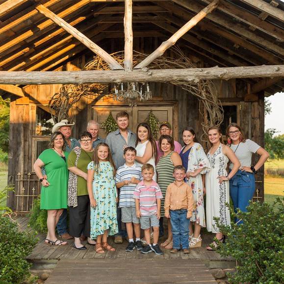 Profile Picture of Debbie Grimmett morris (@debbiegrimme466) on Poshmark