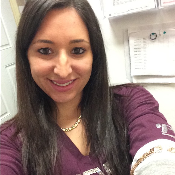 Profile Picture of Bianca Caputo (@beebee26) on Poshmark