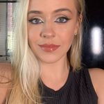 Profile Picture of Victória (@vic.leonardi) on Instagram