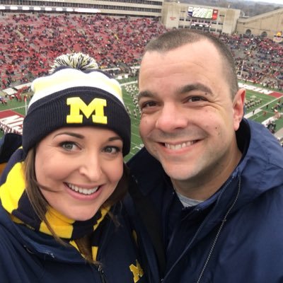 Profile Picture of Mike Weiss (@Canada_Mike) on Twitter