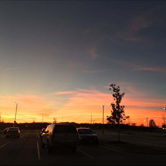 Profile Picture of Christina Wiggs (@cwiggs57) on Poshmark