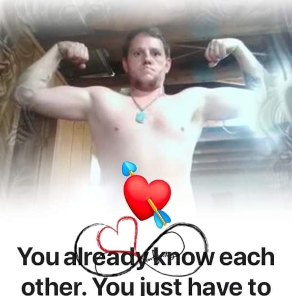 Profile Picture of James Mace (@supermace84) on Poshmark