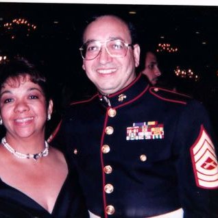 Profile Picture of Lillian Lozada Ortiz (@Lalilliam) on Twitter