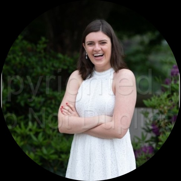 Profile Picture of Jacqueline Nagode (@jgnagode) on Poshmark