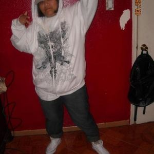 Profile Picture of Ana Venzor (@130676244) on Myspace