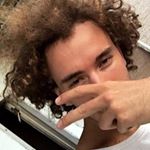 Profile Picture of Robin Poppins 💎 (@robin_poppins) on Instagram