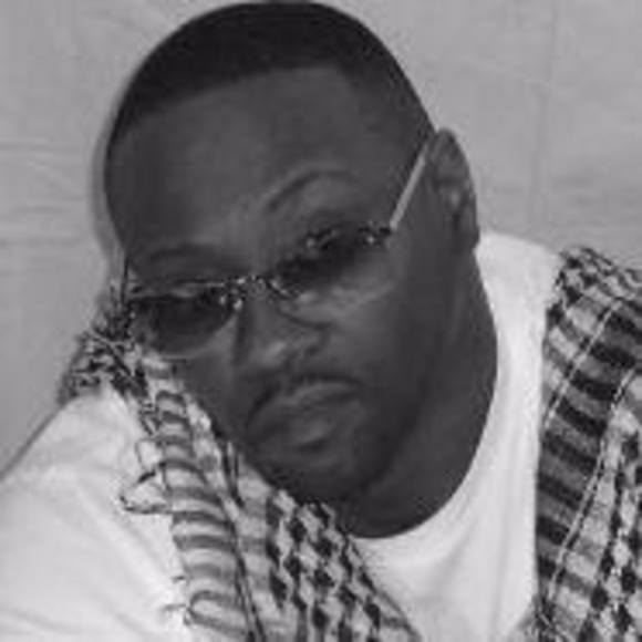 Profile Picture of Tommy Dormevil (@longandthick) on Poshmark