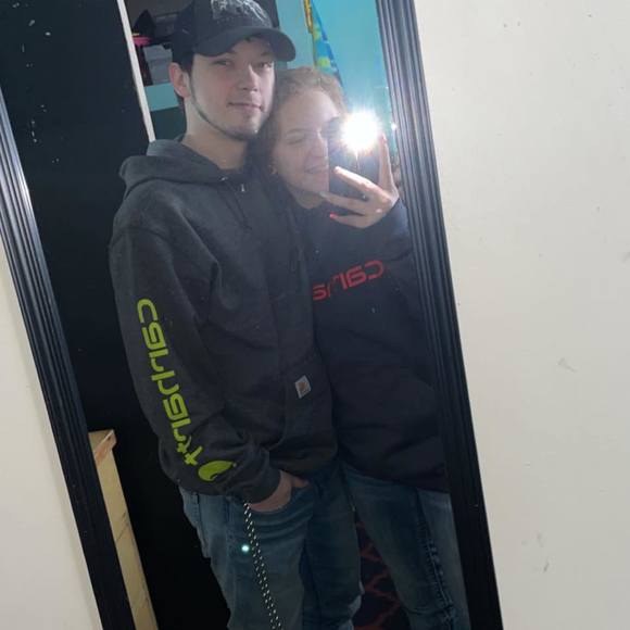 Zachary Buckles - Poshmark Profile Picture of Zachary Buckles (@zacofficial01) on Poshmark