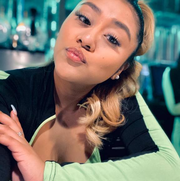 Profile Picture of Zoraida Ortiz (@zoraidaaa) on Poshmark