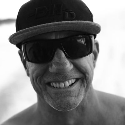 Profile Picture of David Cromarty (@davecromo) on Twitter