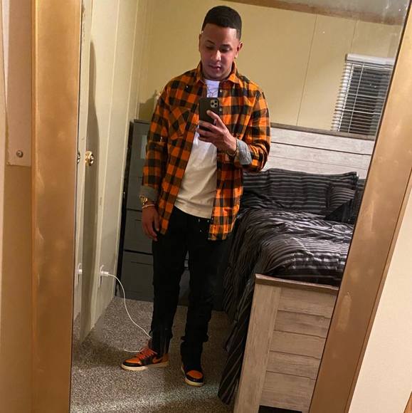 Profile Picture of Dan Bilzerian (@renejavier061) on Poshmark