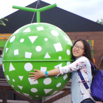 Profile Picture of Tina Zhao (@ZhaoZirun) on Twitter