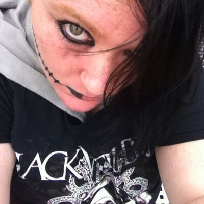 Profile Picture of Bianca Dyan Pitts (@BinxxPitts1991) on Twitter