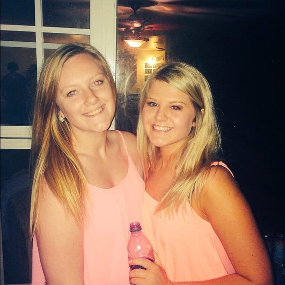 Profile Picture of Sav Harelson (@savanaharelson) on Poshmark