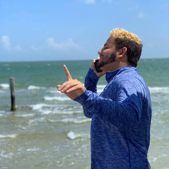 Profile Picture of Louie Dougherty (@mashedpotatoguy) on Poshmark