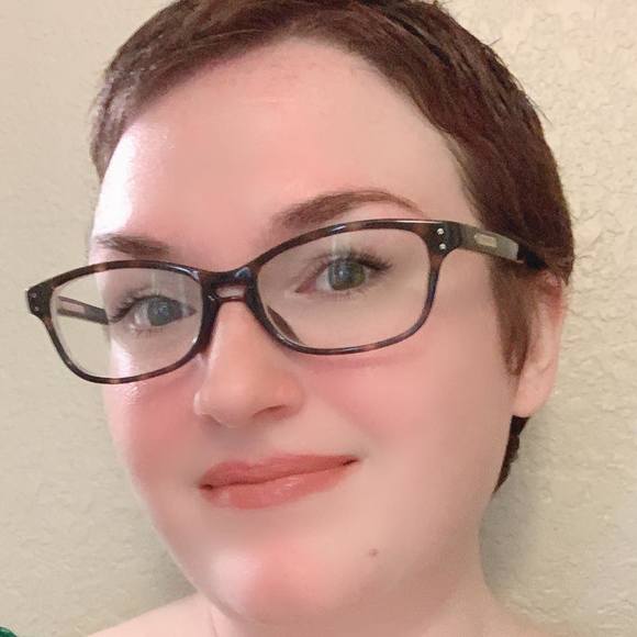 Profile Picture of Claire Nowatzki (@clairity36) on Poshmark