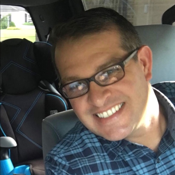 Profile Picture of Matt Shields (@matt_shields) on Poshmark