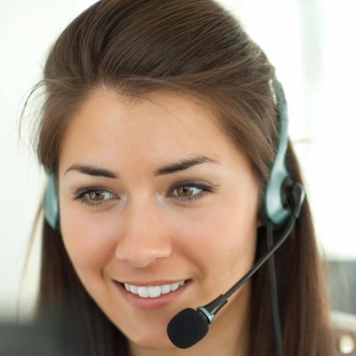 Profile Picture of Lisa Vaquero (@lakevaquero) on Twitter