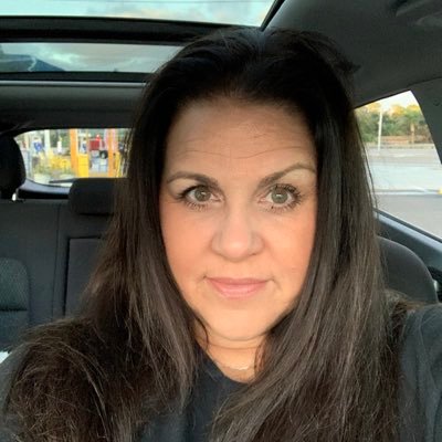 Profile Picture of Sharon Swetokos (@sharon_swetokos) on Twitter