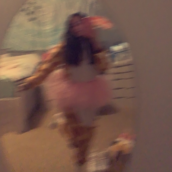 Profile Picture of Grace Beiner (@gbeiner) on Poshmark