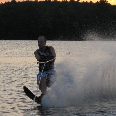 Profile Picture of Josh Gagnon (@Josh86G) on Twitter