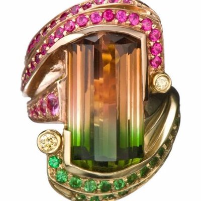 Profile Picture of Dave's Bling (@davesbling1) on Twitter