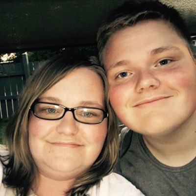 Profile Picture of Kim Deckard (@DeckardKim) on Twitter