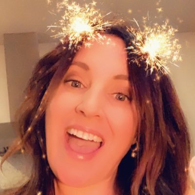 Profile Picture of Lori Blum (@LoriBlum17) on Twitter