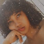Profile Picture of 𝙲𝚞𝚛𝚕𝚢🇩🇴 (@adriana.jackson) on Instagram