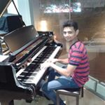 Profile Picture of Amit Vora (@vora2704) on Instagram