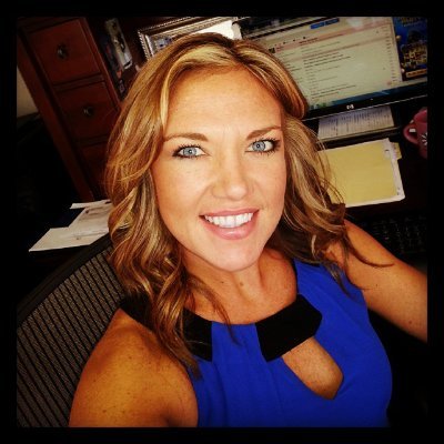 Profile Picture of Lisa M. Epperson (@LisaMEpperson1) on Twitter