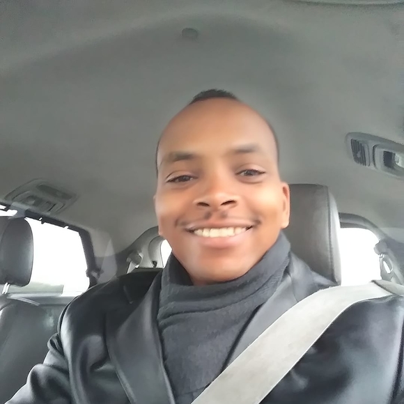 Profile Picture of Jimmie Davis (@afrofist) on Poshmark