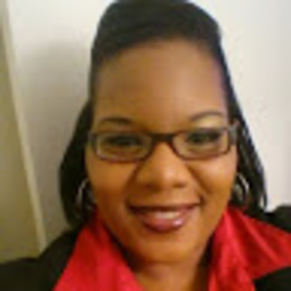 Cori Pondja - Poshmark Profile Picture of Cori Pondja (@corip24) on Poshmark