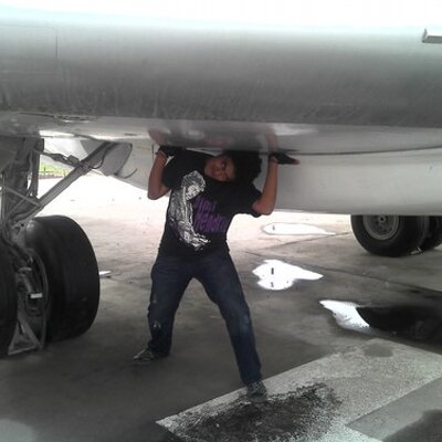 Profile Picture of Carlos Lechuga (@carloslechuga5) on Twitter