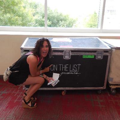 Profile Picture of JENNIFER ACKER (@DWoodsTXgirl) on Twitter