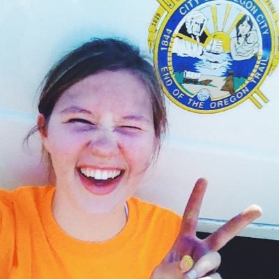 Profile Picture of Elizabeth Flaherty (@ethelizuhbeth) on Twitter