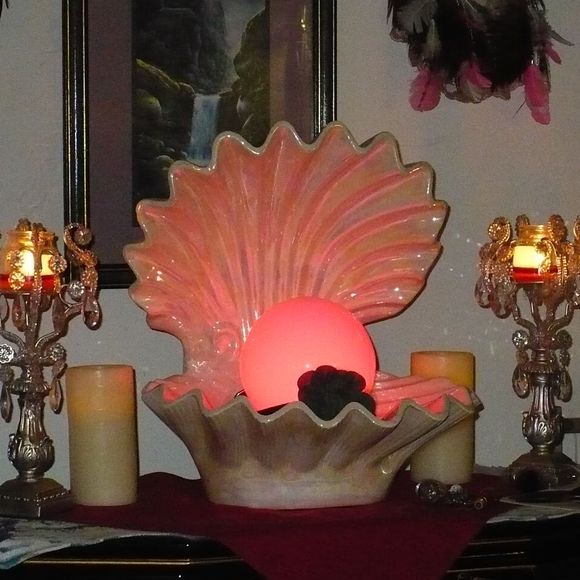 Profile Picture of V Cottingham (@fpdanicawanthem) on Poshmark