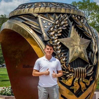 Profile Picture of Isaac Perez (@ikedamiler) on Twitter