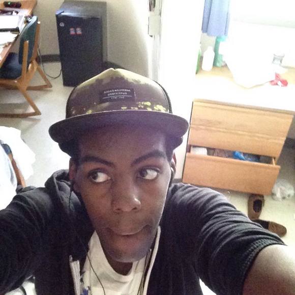 Profile Picture of Theodore Camfield (@tcamfield) on Poshmark