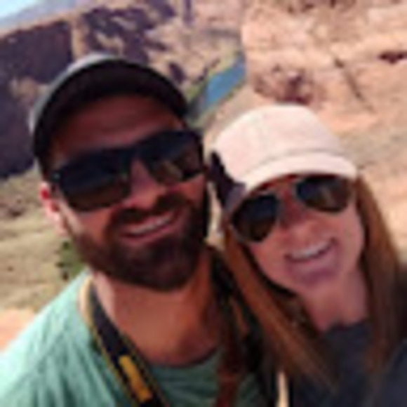 Profile Picture of Amanda Duff (@amandaduff432) on Poshmark