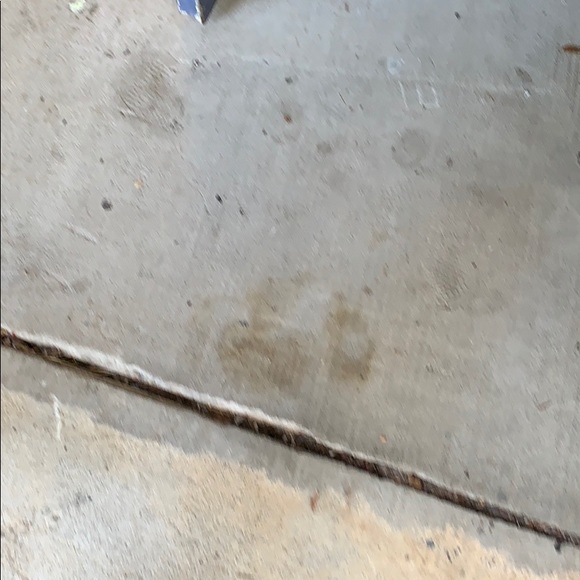 Profile Picture of Michael Campagna (@michaelcampa327) on Poshmark