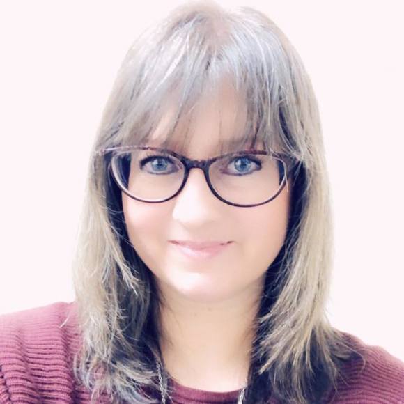 Profile Picture of Lori Blaker mcdonald (@writergirl82) on Poshmark