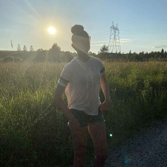 Profile Picture of Aryan Peever (@aryanpeever) on Poshmark