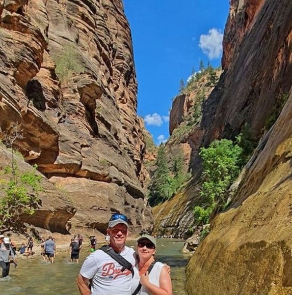 Profile Picture of Leonnie Gibson (@lonie69) on Poshmark