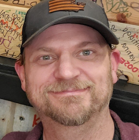 Profile Picture of Jesse Catlow (@catsjc1175) on Poshmark