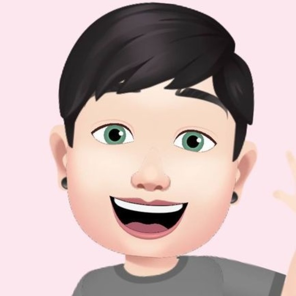 Profile Picture of Frances Mcmanus (@ftmc417) on Poshmark