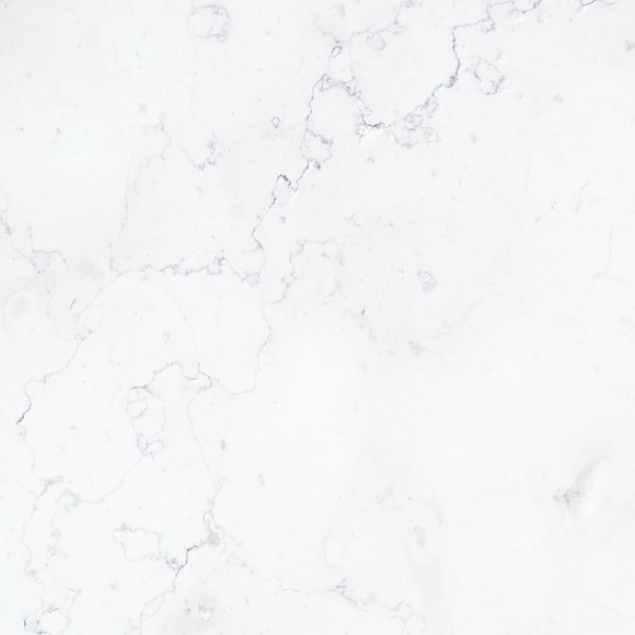 Profile Picture of Brynn Jurus (@airforce647) on Poshmark