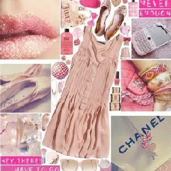 Profile Picture of Annie Prior (@anniep245) on Poshmark