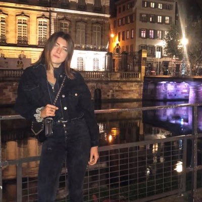 Profile Picture of Marine  🌹 (@Marine_Schwartz) on Twitter