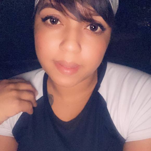 Profile Picture of Ada Castro (@castro_ada) on Poshmark